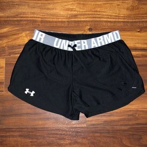 Under Armour Shorts - XS